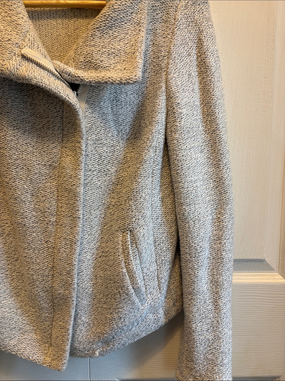 LOFT Light Gray Knit Zip-Front Moto Jacket - Picture 5 of 7